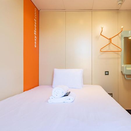 Easyhotel Единбург Екстериор снимка