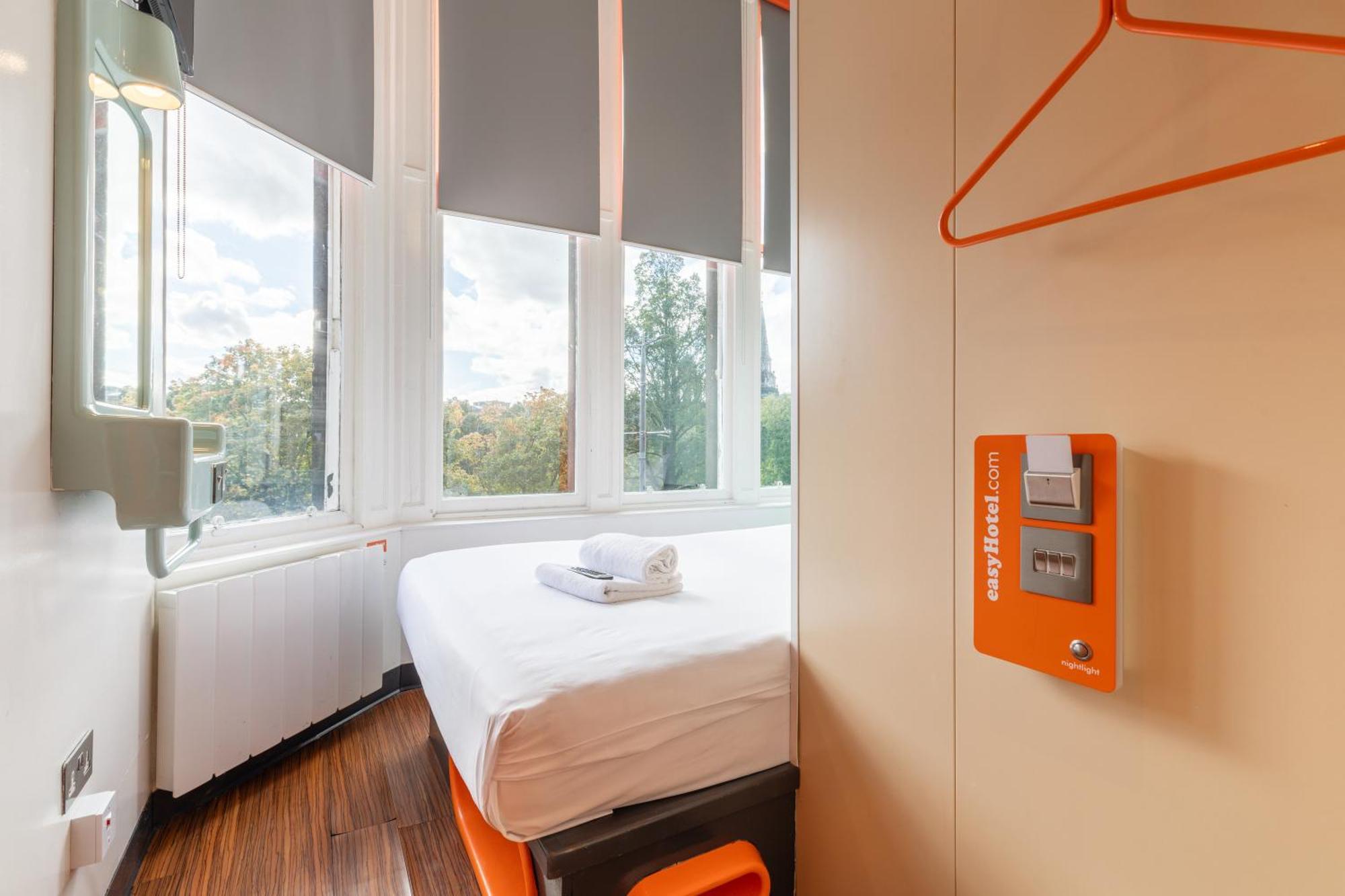 Easyhotel Единбург Екстериор снимка
