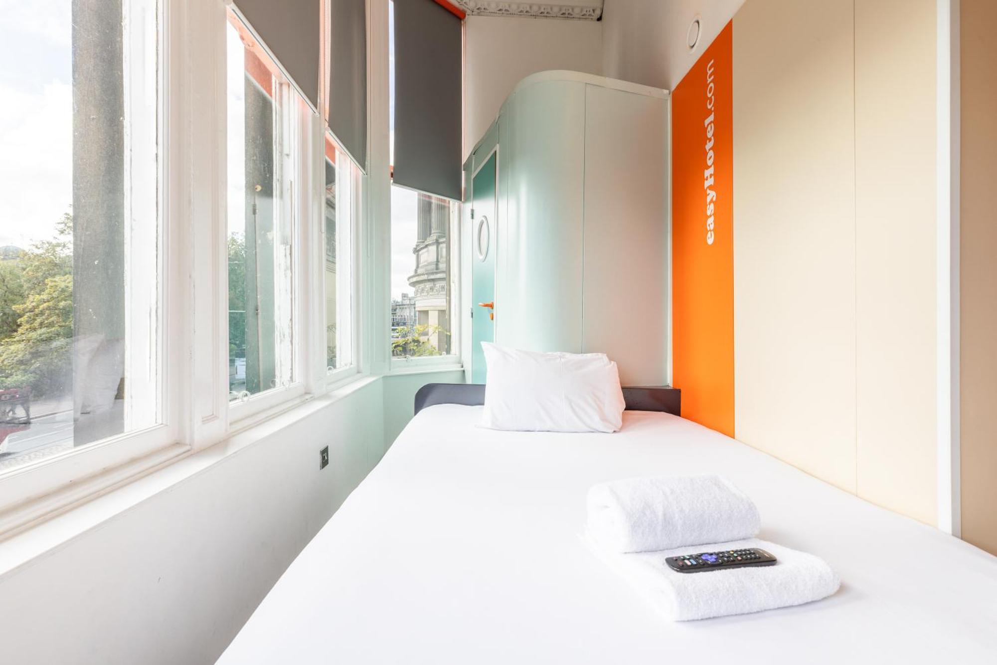 Easyhotel Единбург Екстериор снимка